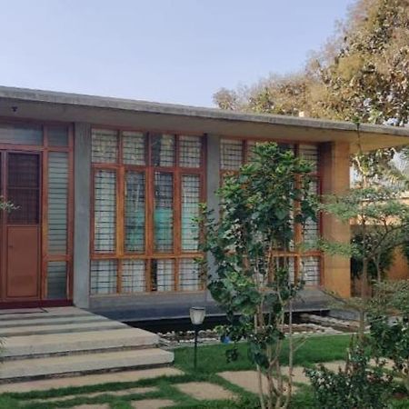 Serene Meadows Villa Бангалор Экстерьер фото